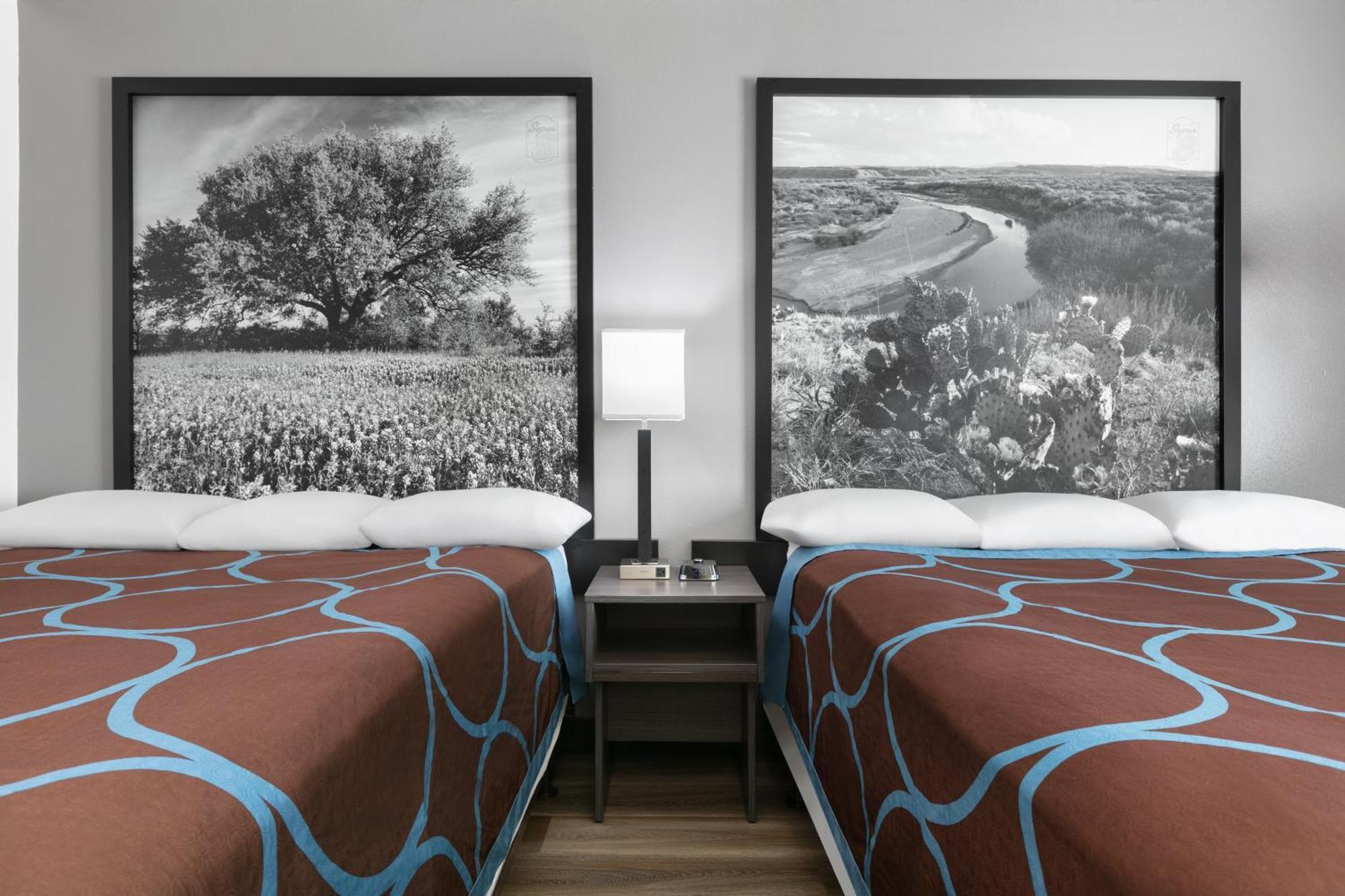 Super 8 By Wyndham Grapevine/Dfw Airport Northwest Hotel Exterior foto